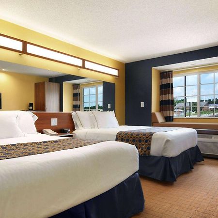 Microtel Inn & Suites By Wyndham Columbus Near Fort Moore Exterior photo