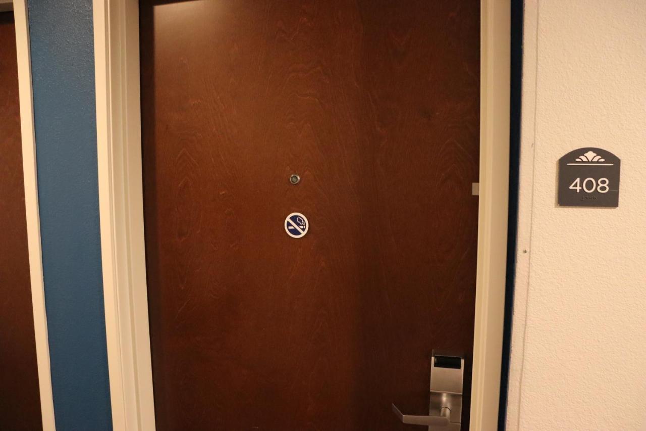 Microtel Inn & Suites By Wyndham Columbus Near Fort Moore Exterior photo